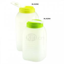 新實(shí)用水壺（1200ml、10